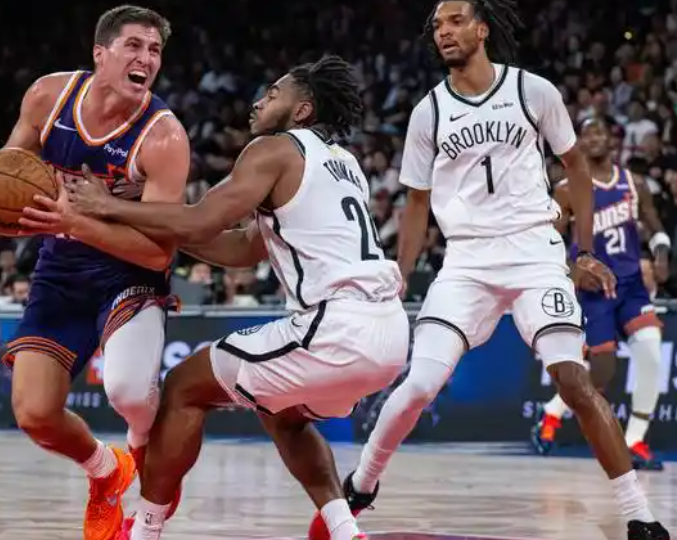nba直播:深夜被恶评刷屏,杨瀚森的格局远超年龄